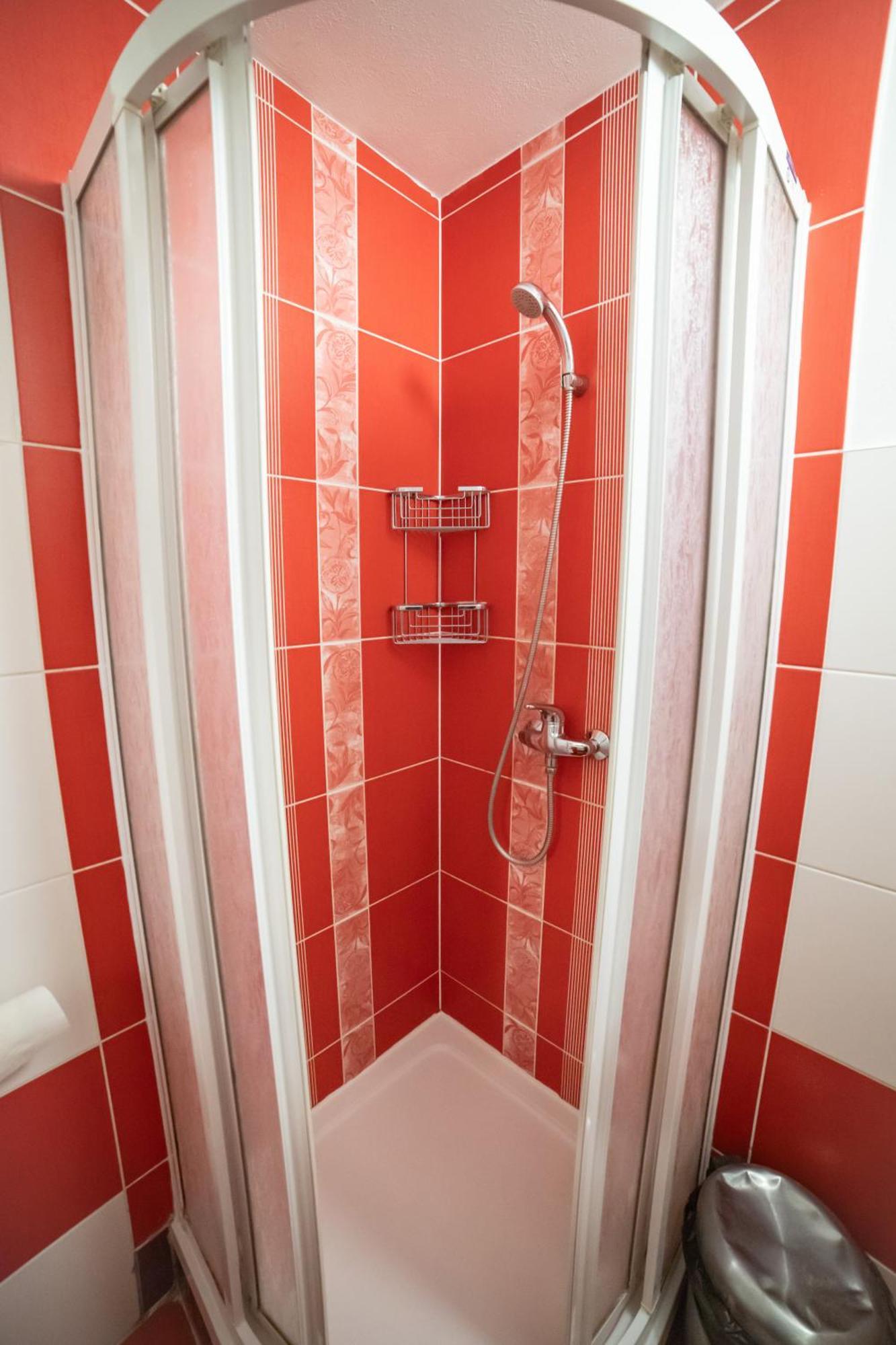 Vinny Sklep Kovarna Apartment
