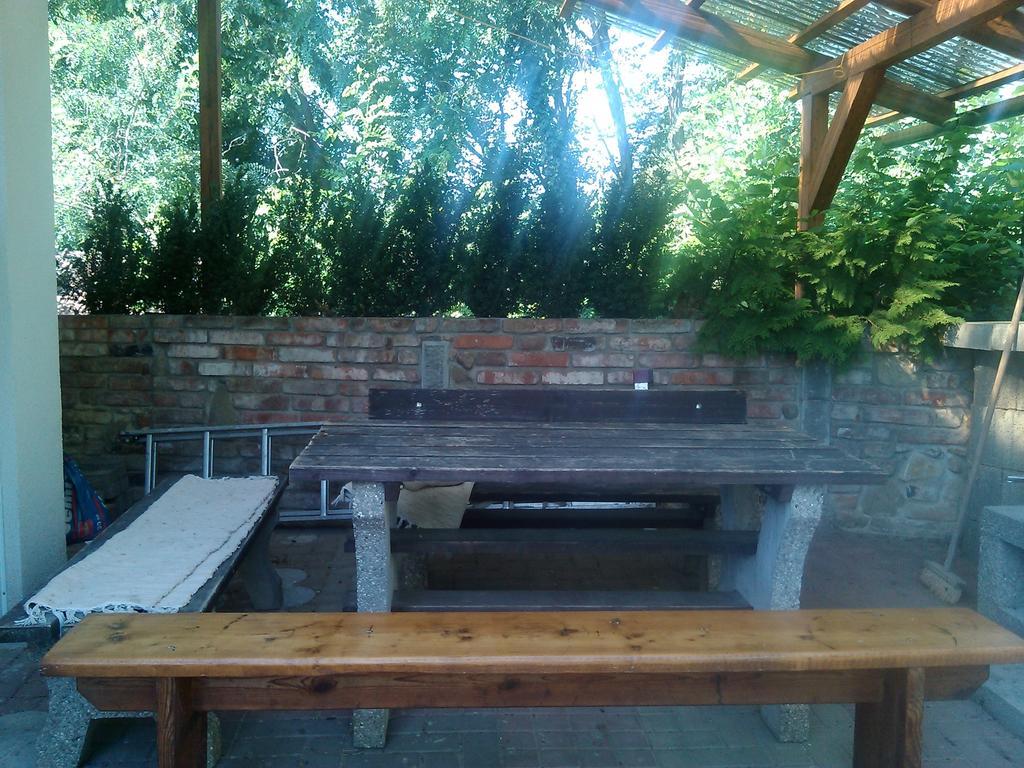 Vinny Sklep Kovarna Apartment
